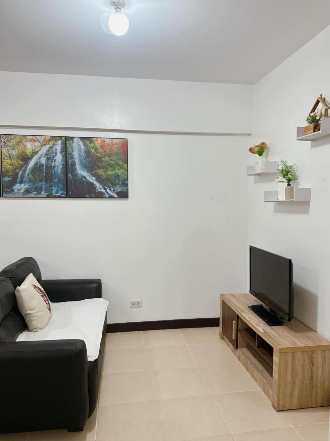 Alea Residence 21 ลาสปิญยาส ภายนอก รูปภาพ